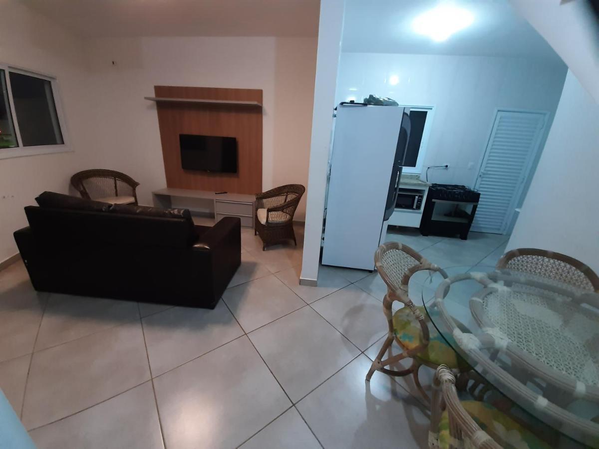 Sobrado Frente Ao Sesc, Wifi 300Mb, 2 Vagas Auto, Cozinha, Churrasqueira, Moderno E Reformado เบอร์ทีโอกา ภายนอก รูปภาพ